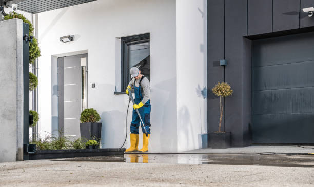 Best Pool Deck Cleaning  in Hillside Lake, NY